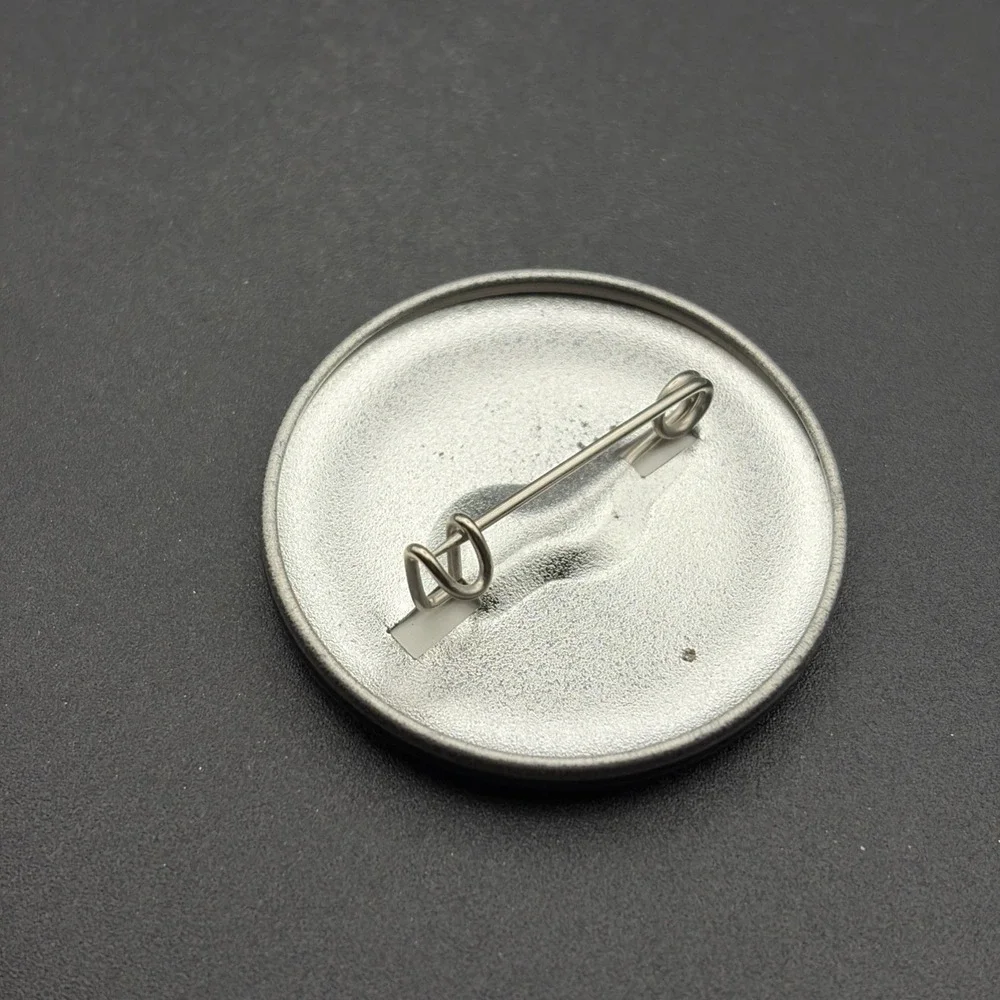 Elvis Presley's Memphis Tennessee Button Lapel Hat‎ Pin